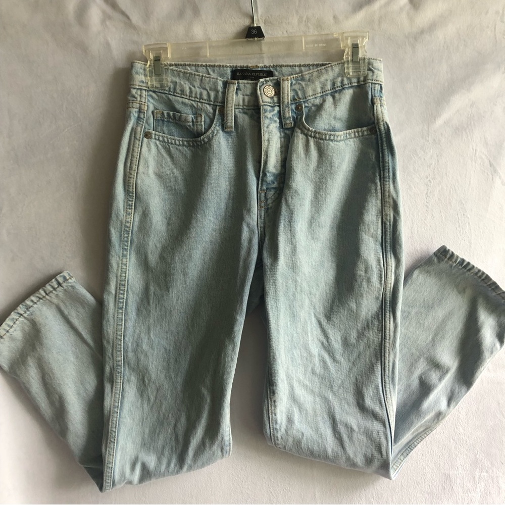 Banana Republic High Rise Baggy Straight Leg Women's/Junior Jeans Size 25/0